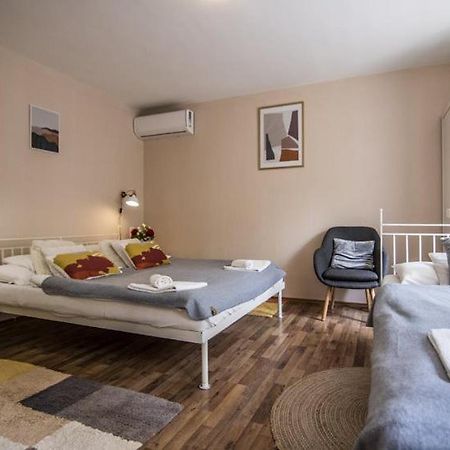 Vagi Apartment Sárvár Eksteriør billede