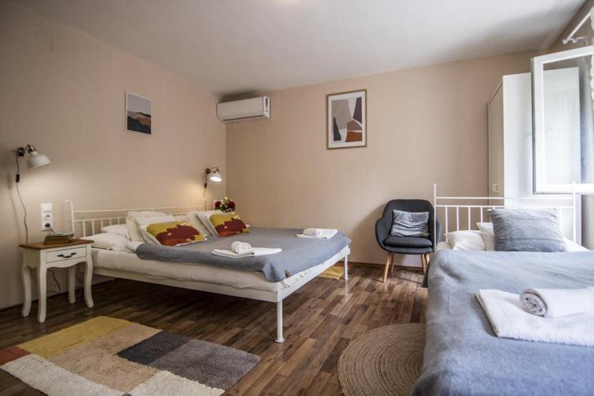 Vagi Apartment Sárvár Eksteriør billede