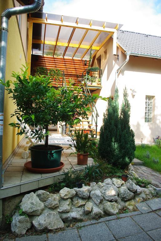 Vagi Apartment Sárvár Eksteriør billede